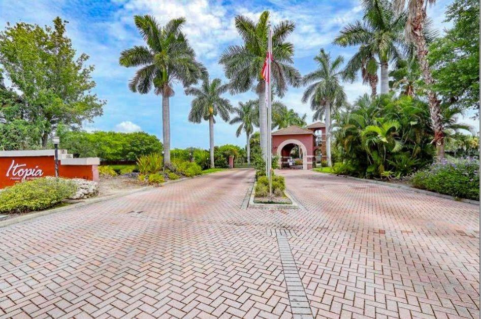 ITOPIA PRIVATE RESIDENCES CONDO - Residential Lease