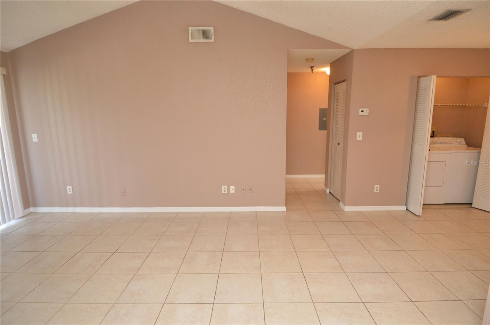 ITOPIA PRIVATE RESIDENCES CONDO - Residential Lease