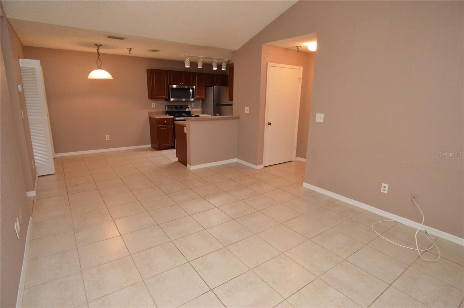 ITOPIA PRIVATE RESIDENCES CONDO - Residential Lease