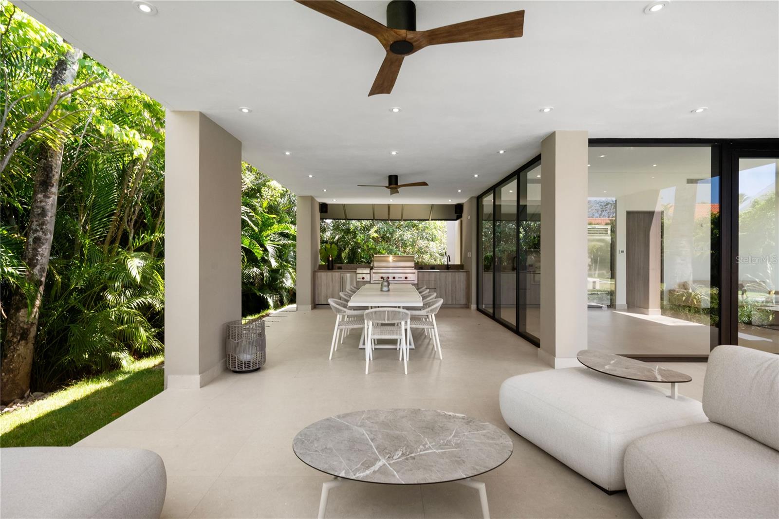 DORADO BEACH EAST - Residential