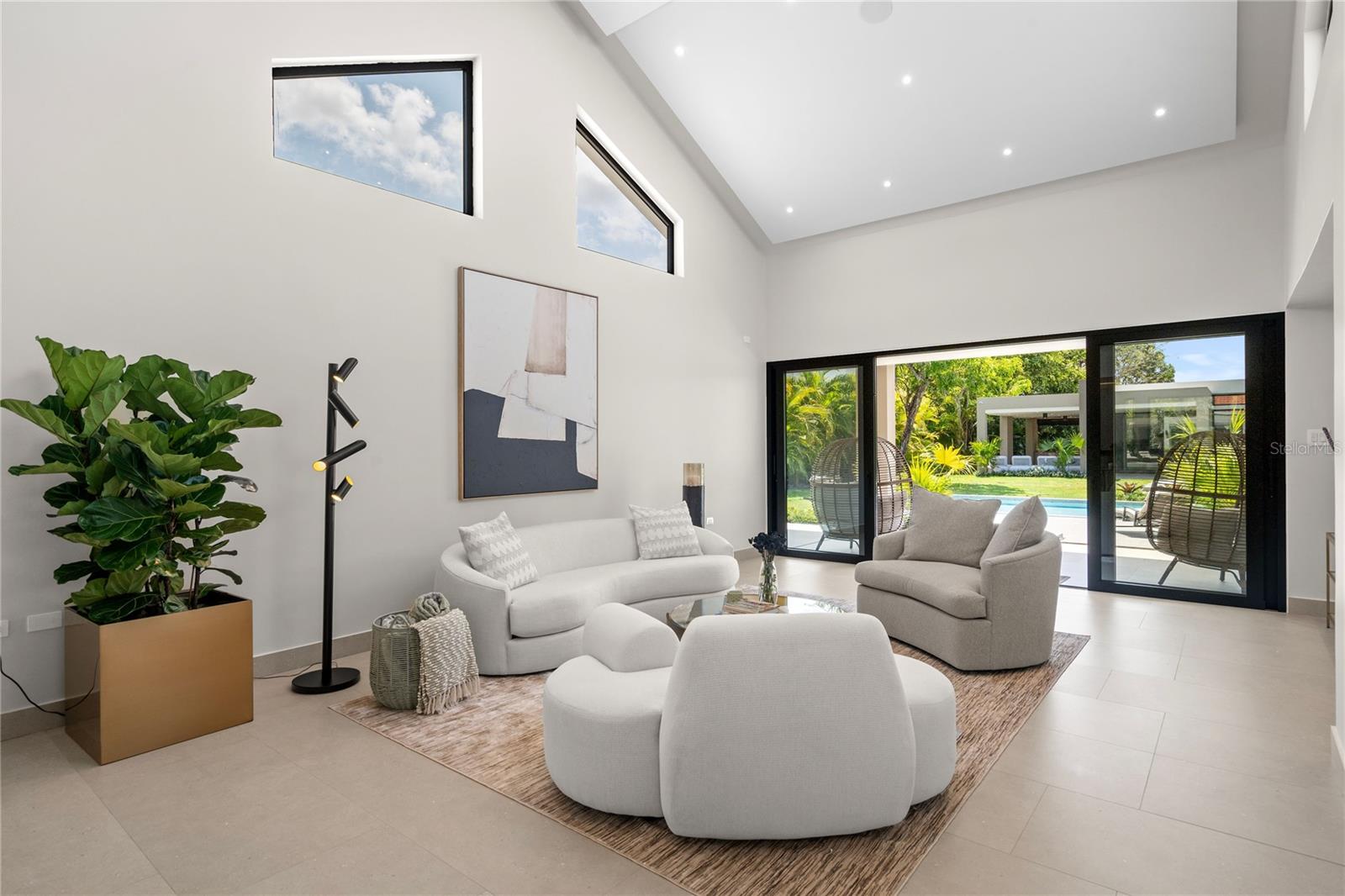 DORADO BEACH EAST - Residential