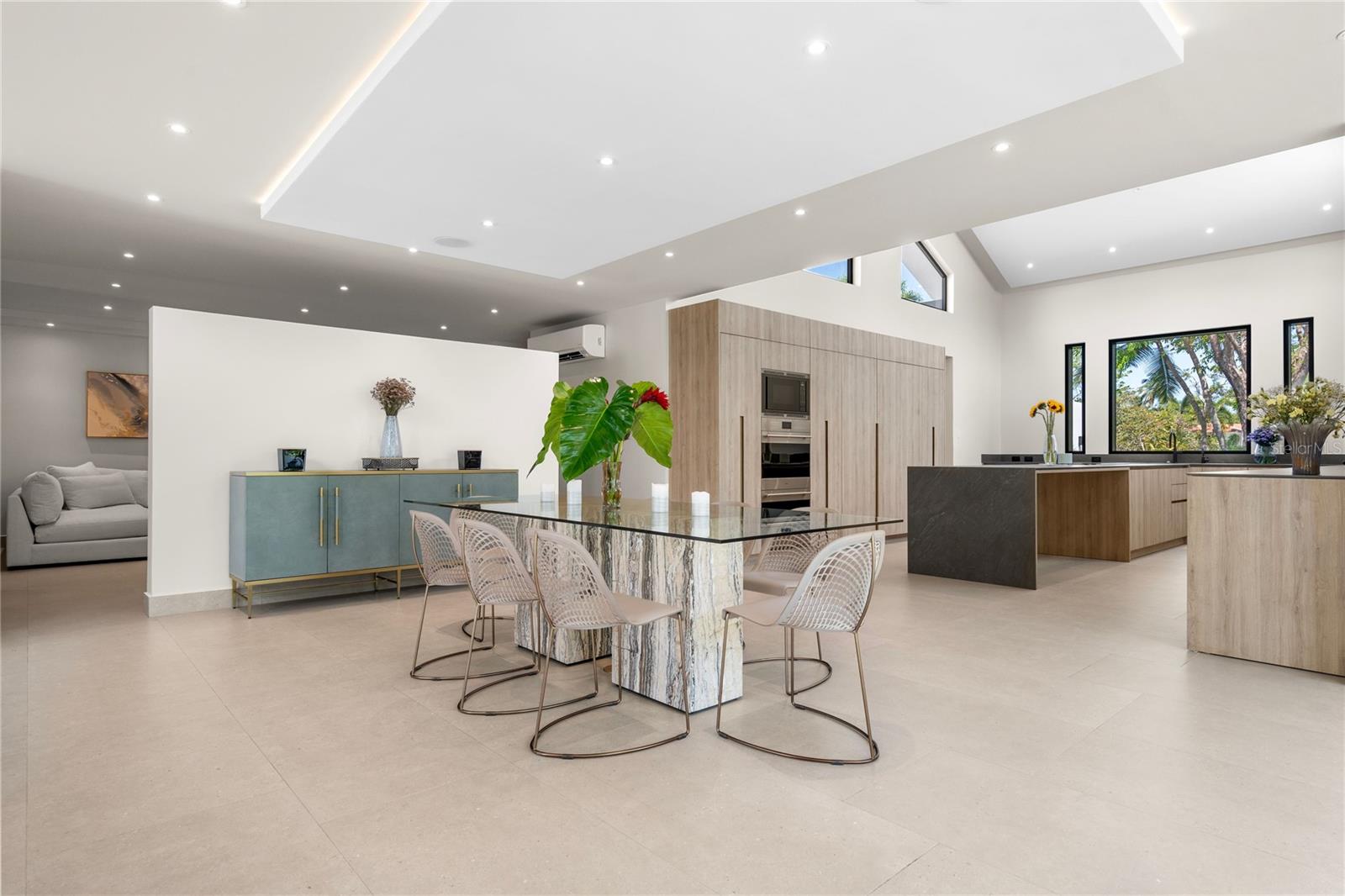 DORADO BEACH EAST - Residential