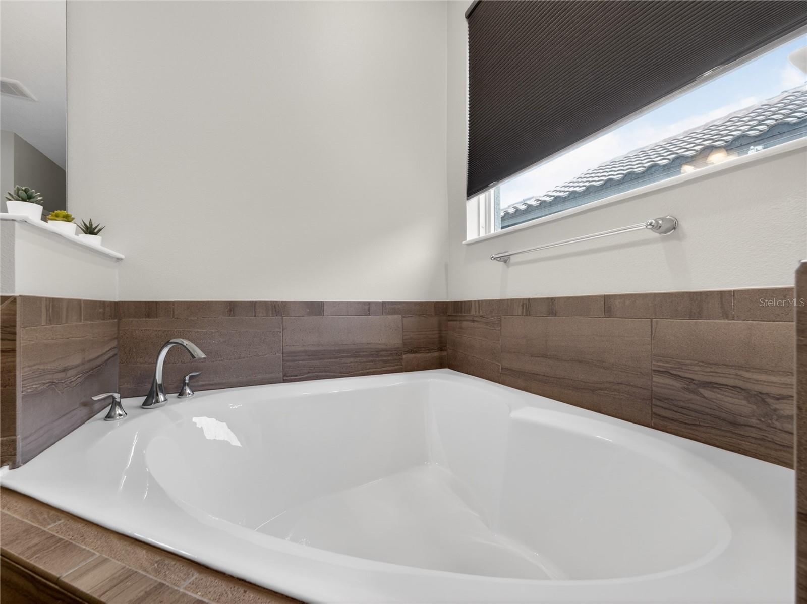 RUBY LAKE PH 2 - Residential