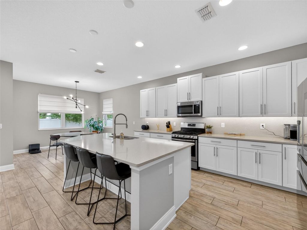 Photo of 11209 Lemon Lake Boulevard, Orlando, FL 32836 (MLS # O6396701)