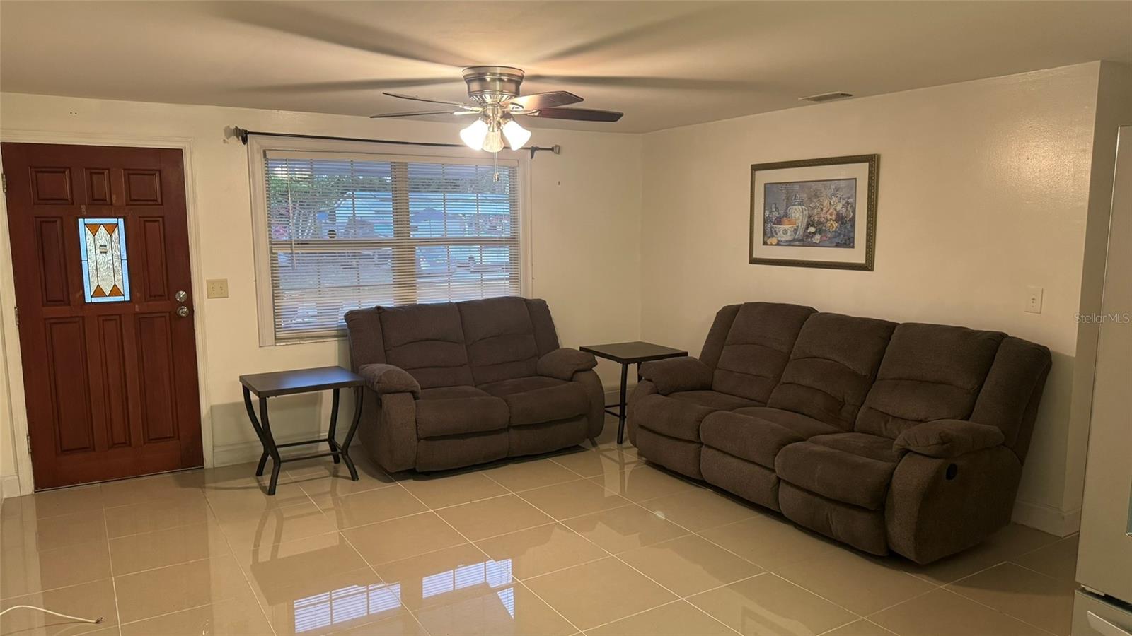 FAIRLAWN PARK MANOR - Residential Lease