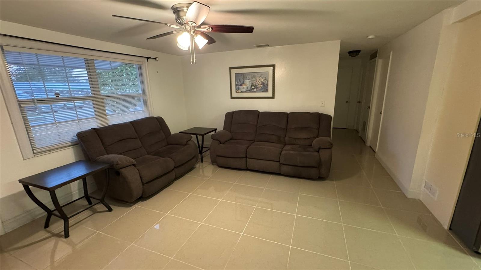 FAIRLAWN PARK MANOR - Residential Lease