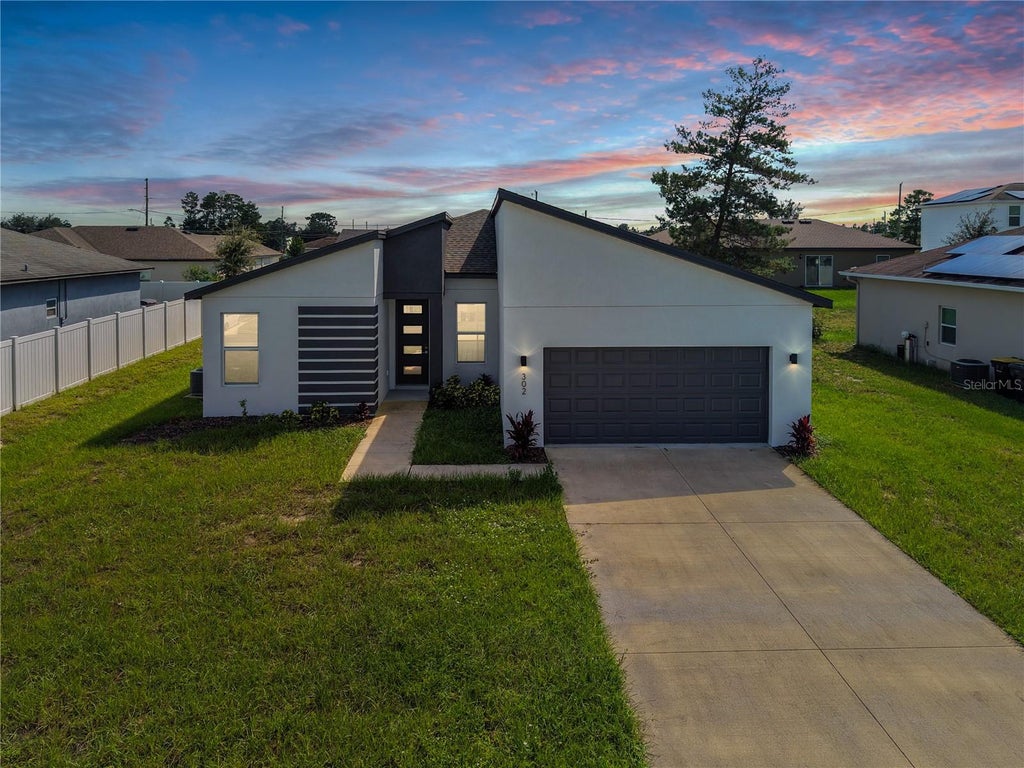 Photo of 302 Elderberry Court, Kissimmee, FL 34759 (MLS # P4940127)
