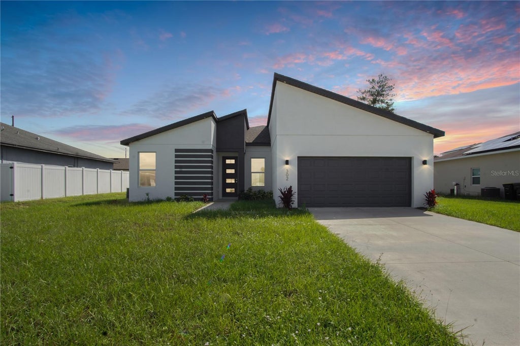 Photo of 302 Elderberry Court, Kissimmee, FL 34759 (MLS # P4940127)