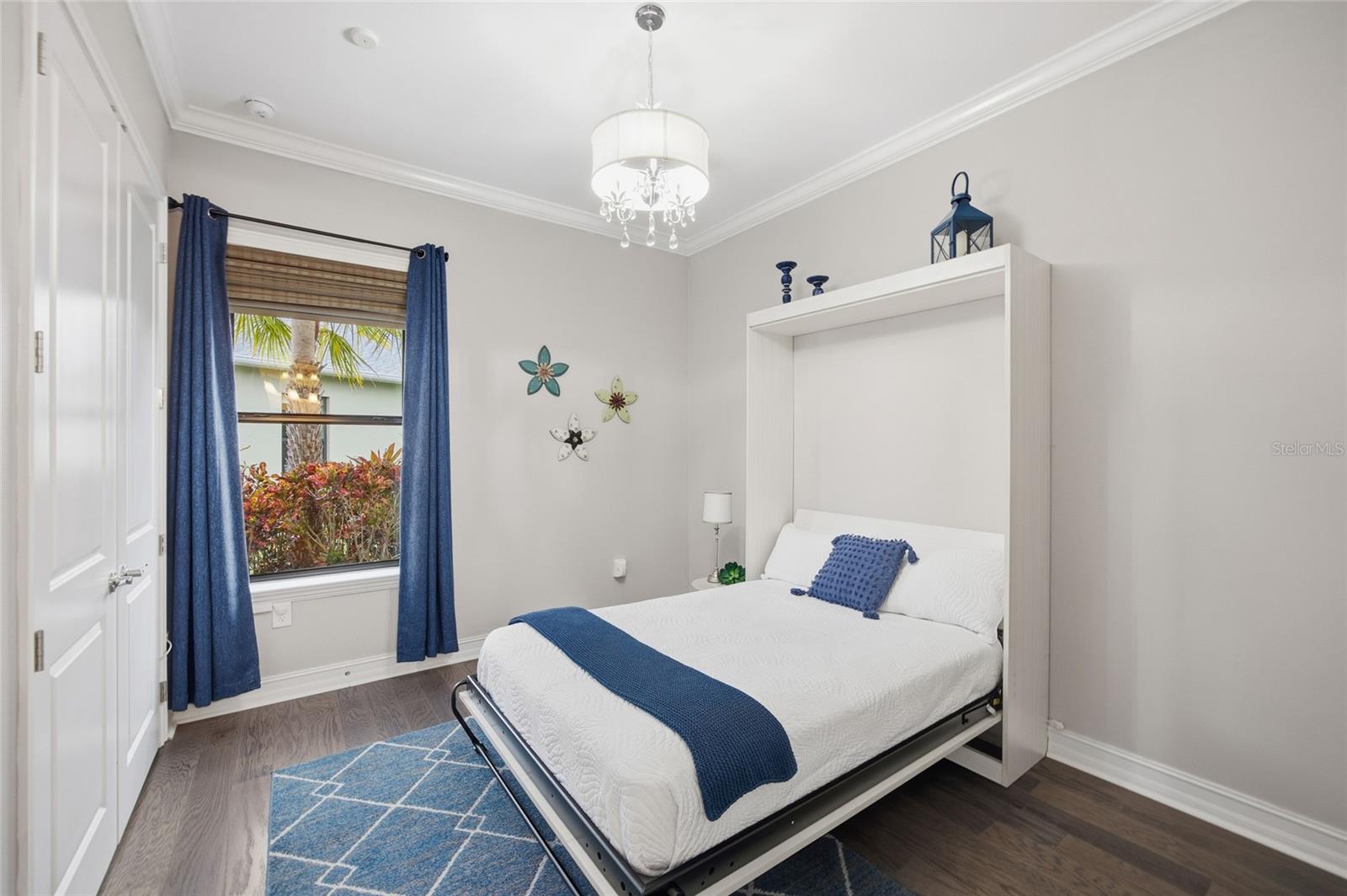 ESTANCIA - Residential