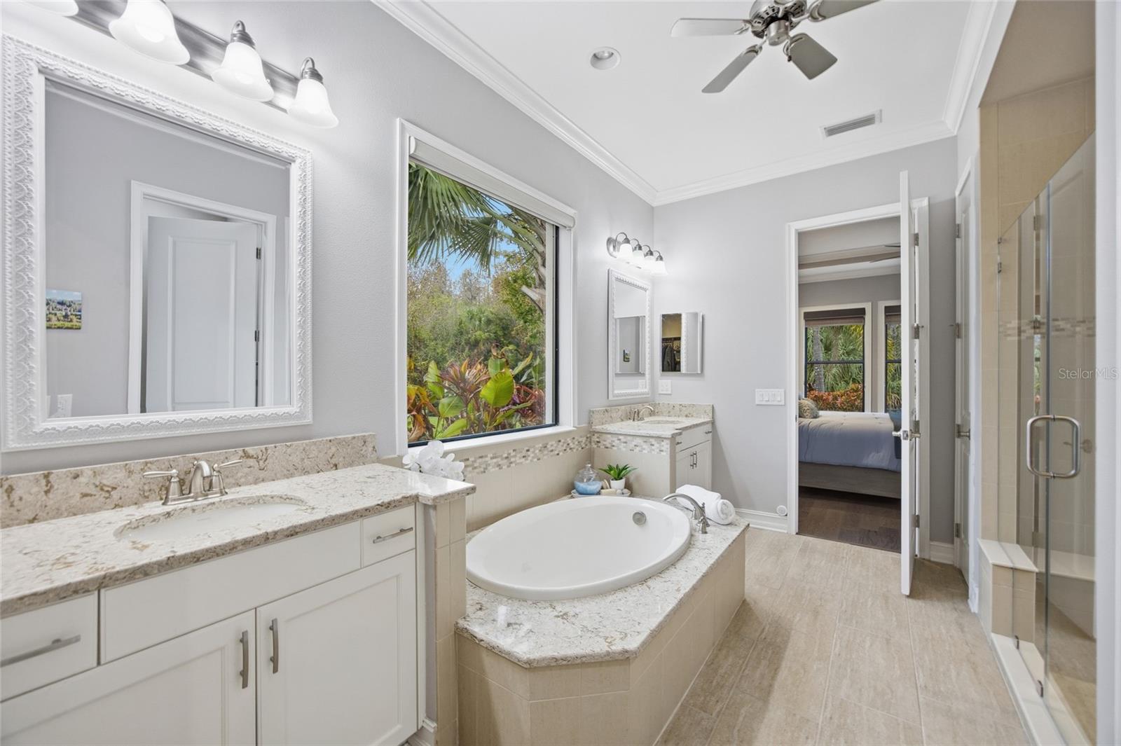 ESTANCIA - Residential