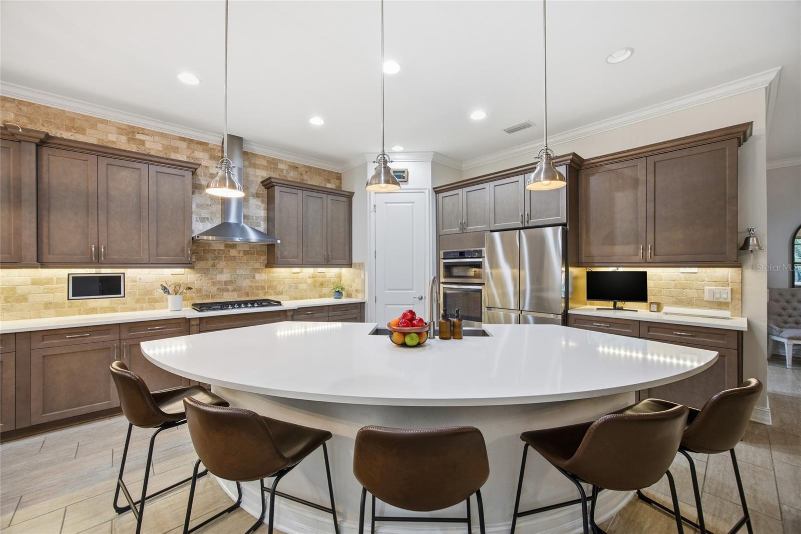 ESTANCIA - Residential