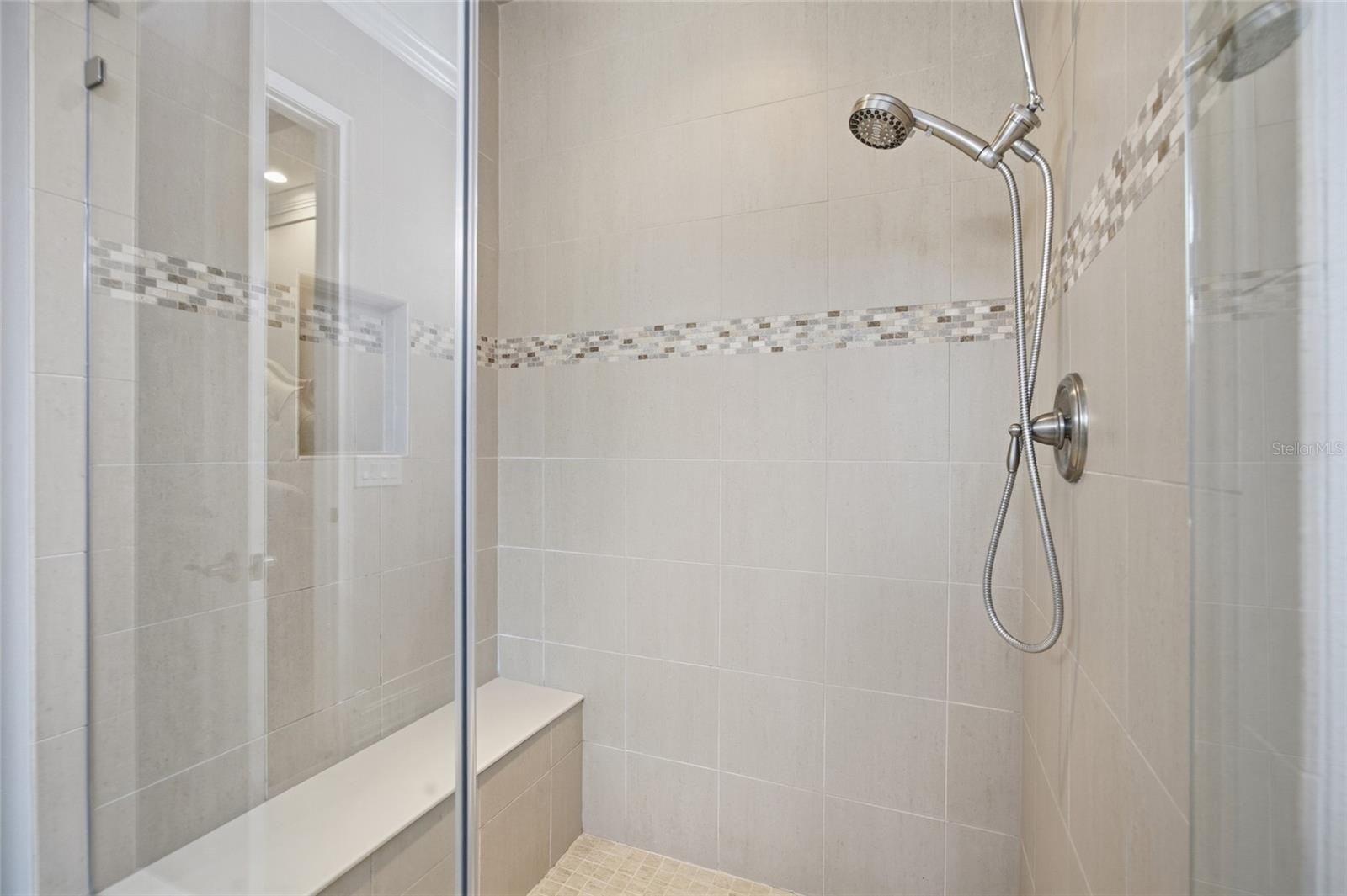 ESTANCIA - Residential