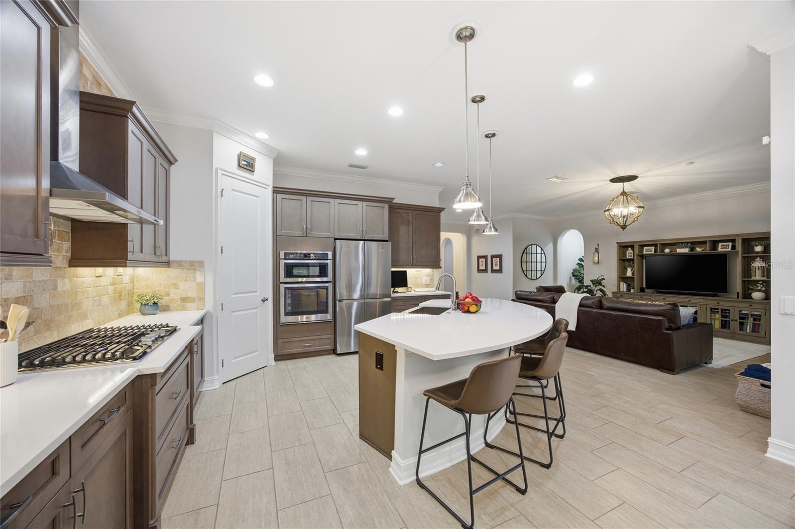 ESTANCIA - Residential