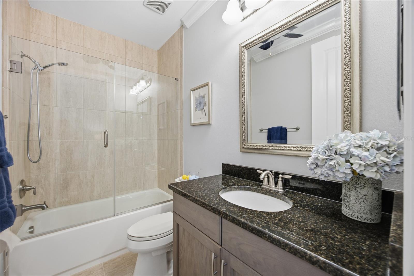 ESTANCIA - Residential