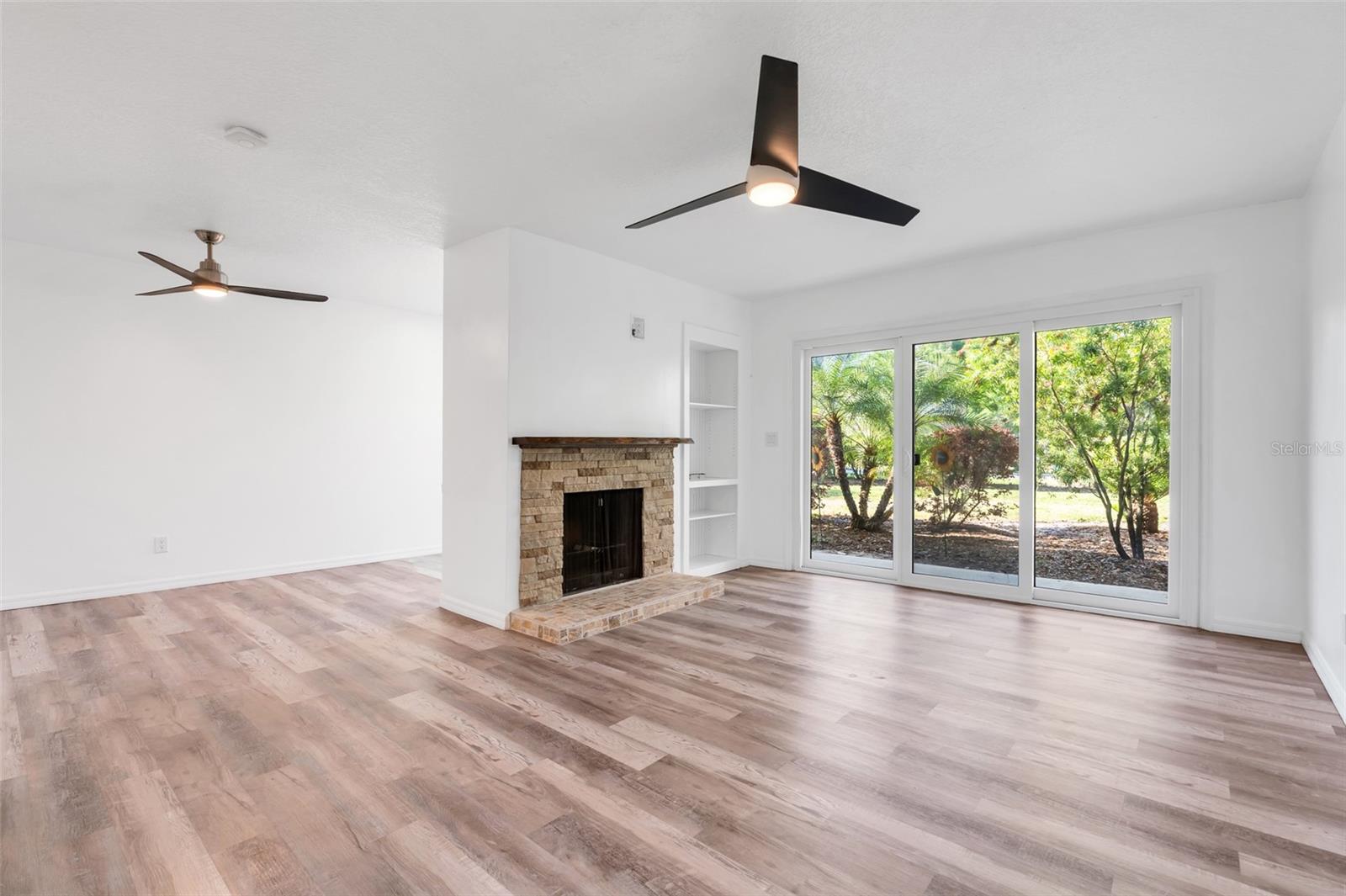 BUNKER HILL INC - Residential