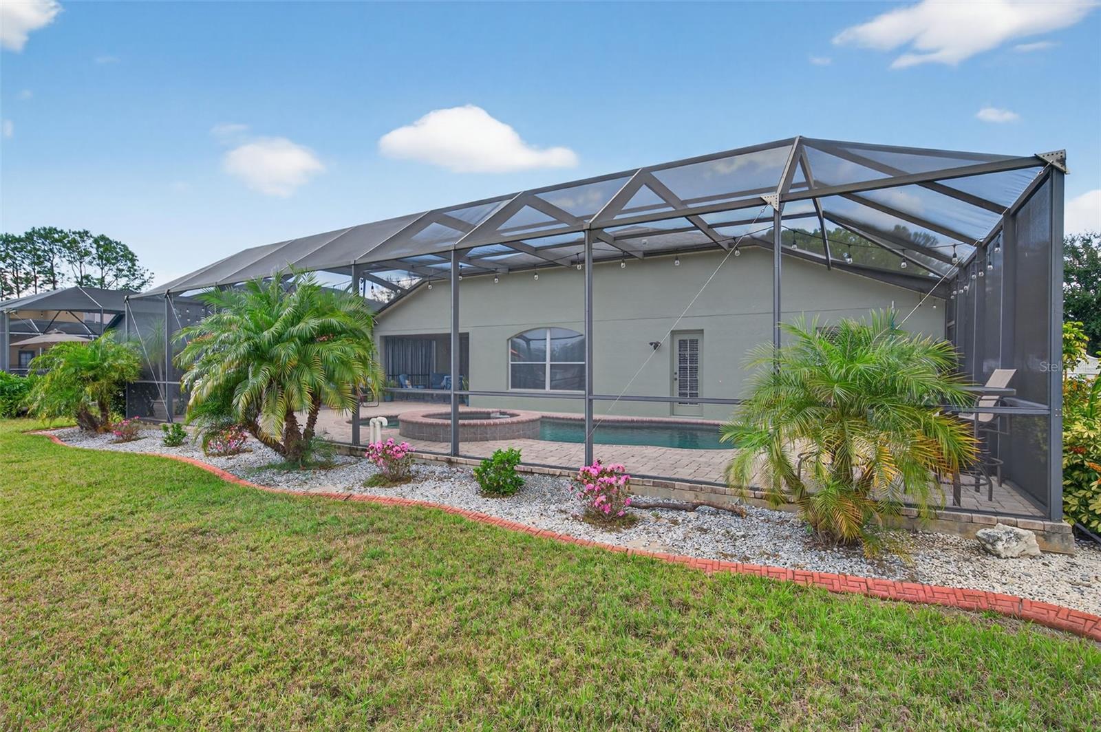 PINE GLEN - Residential