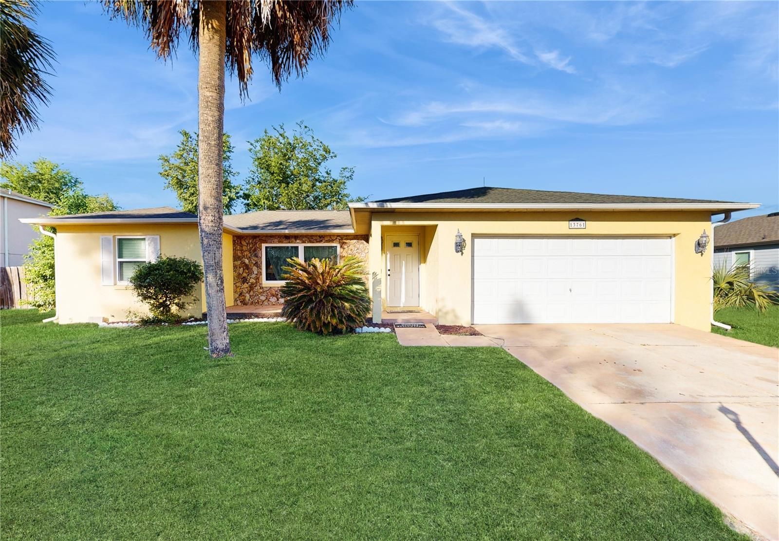 Charming 3-Bed, 2-Bath Home with Upgrades Galore – 1,659 Sq Ft!
Welcome to this beautifully maintained home featuring 3 spacious bedrooms, 2 bathrooms, and a 2-car garage, all nestled on a generous .23-acre lot. An enclosed sunroom adds 240 sq ft of heated and cooled living space, bringing the total to 1,659 sq ft under air.
Inside, you’ll find a host of modern upgrades:
New HVAC (2021)
Tankless water heater (2023)
Water softener system (2024)
Extra blown-in insulation for improved efficiency
Upgraded voice-activated electrical switches throughout
The home is fitted with LVP flooring throughout the living areas, tile in the bathrooms, and real wood floors in the kitchen. Both bathrooms feature newer shower inserts, and the kitchen is a chef’s dream with:
Commercial-grade gas line for a 6-burner stove
High-efficiency venting system
All stainless steel appliances
Water distiller (2023)
Enjoy peace of mind with structural and energy-efficient updates:
Roof replaced in 2009
New 900-gallon septic tank (2025)
6 new double-pane windows with argon gas (2022)
10 additional double-pane windows with argon gas (2024)
Don’t miss the opportunity to own this upgraded, move-in-ready home offering comfort, technology, and energy efficiency!