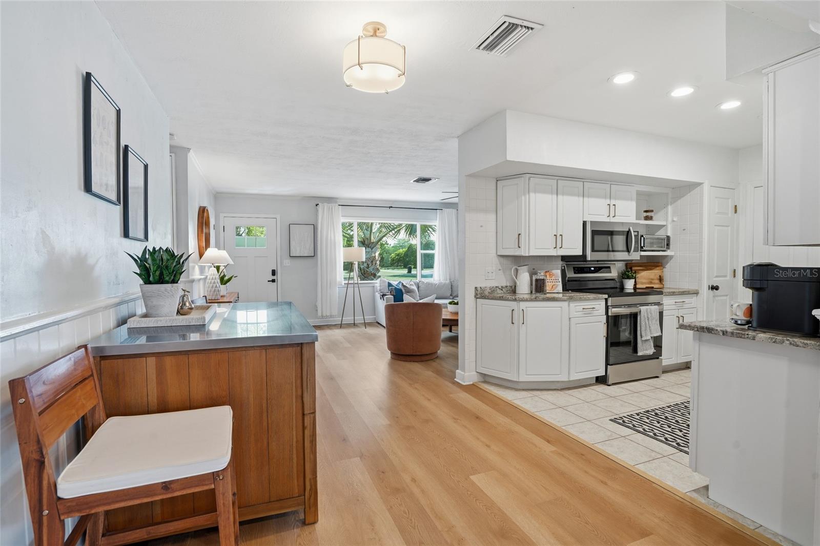 WINSTON PARK - Residential