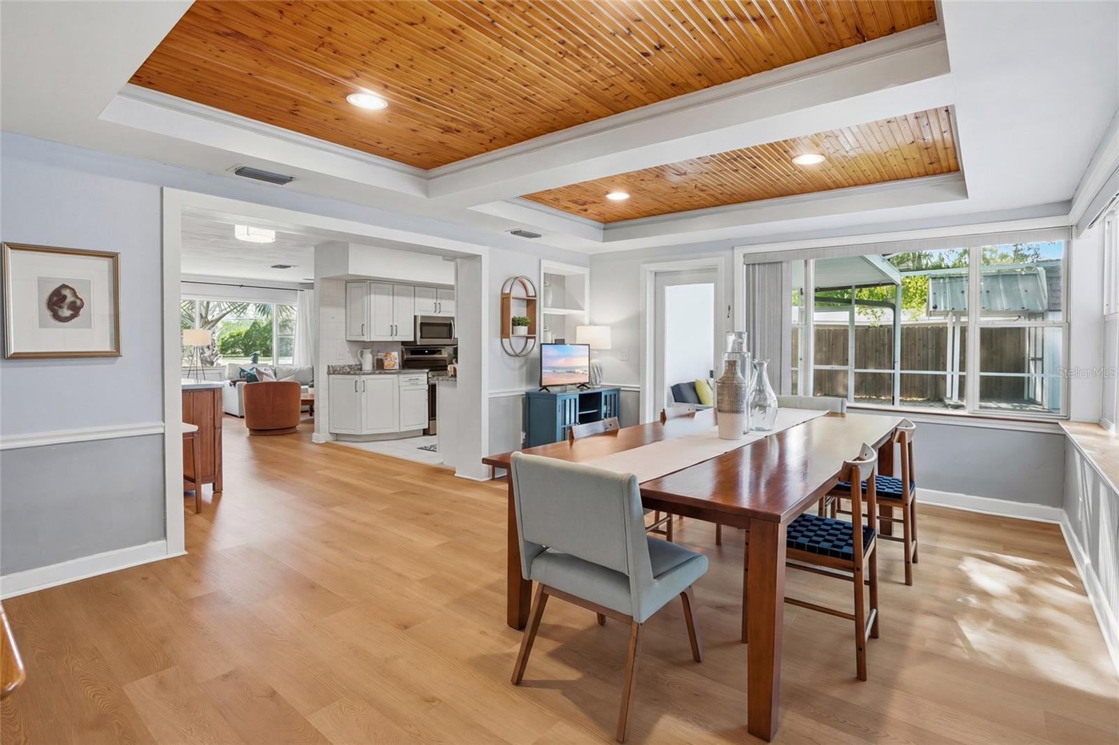 WINSTON PARK - Residential