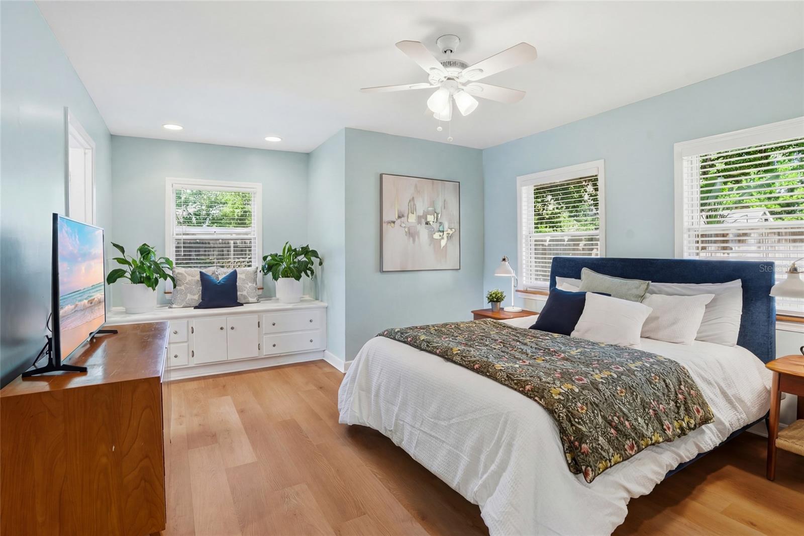 WINSTON PARK - Residential