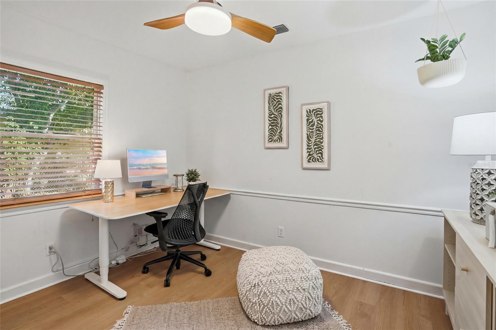 WINSTON PARK - Residential