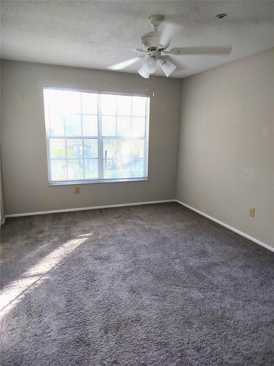 RAINTREE VILLAGE CONDO N - Residential