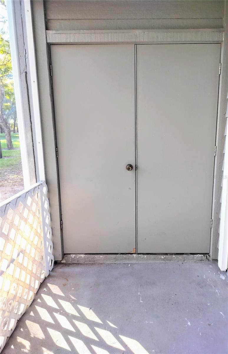 RAINTREE VILLAGE CONDO N - Residential