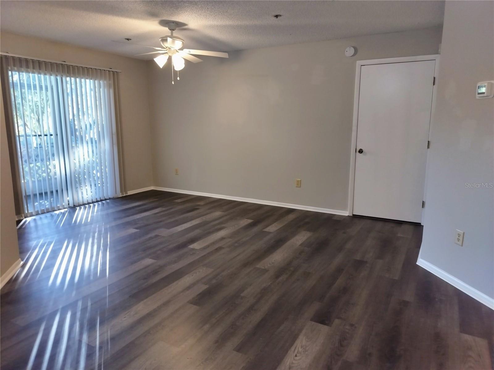 RAINTREE VILLAGE CONDO N - Residential