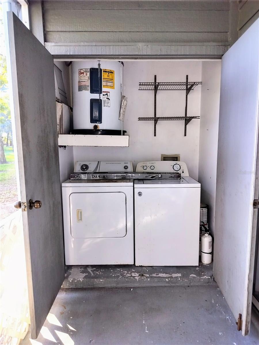 RAINTREE VILLAGE CONDO N - Residential