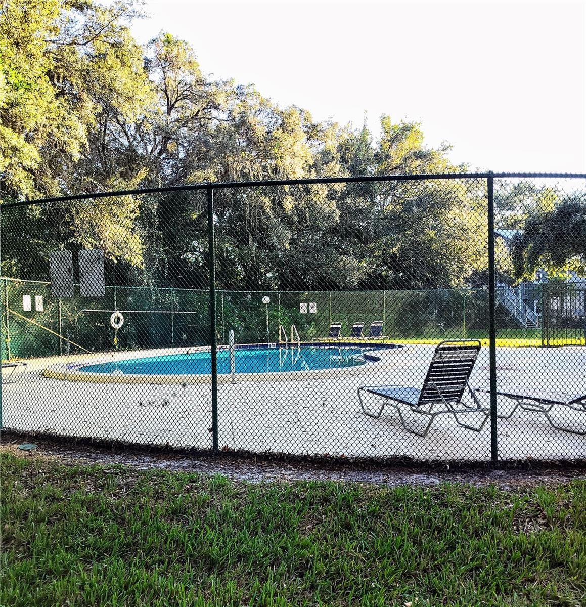 RAINTREE VILLAGE CONDO N - Residential