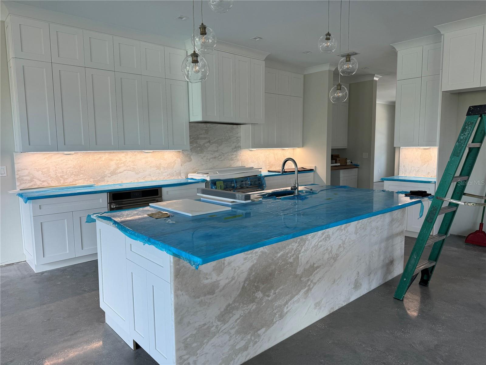 BELLEAIR BEACH - Residential