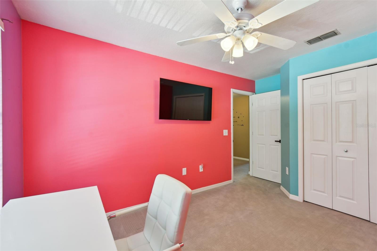 HUNTERS GREEN PRCL 17B PH 1B/ - Residential Lease