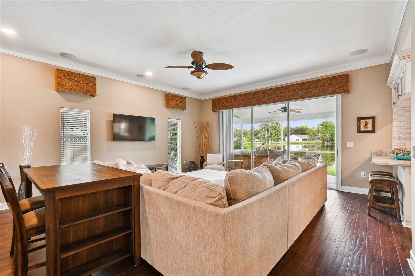 HUNTERS GREEN PRCL 17B PH 1B/ - Residential Lease