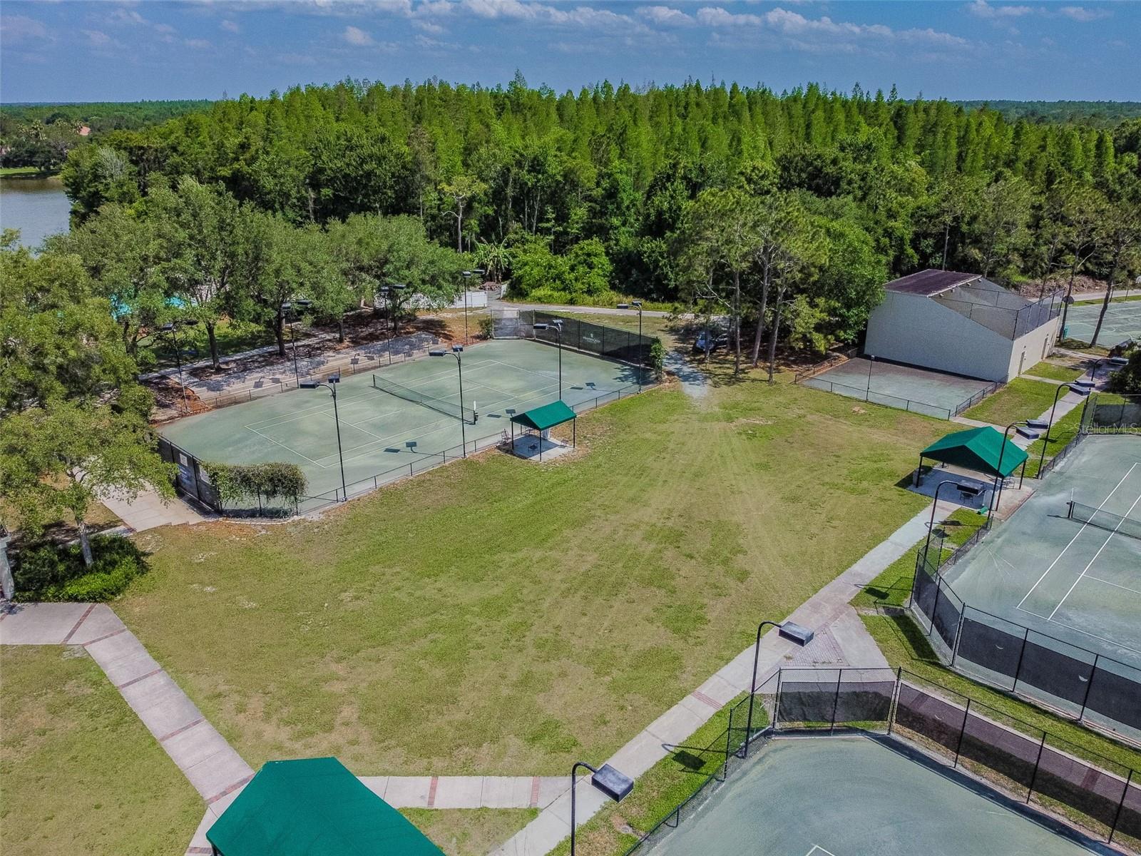 HUNTERS GREEN PRCL 17B PH 1B/ - Residential Lease