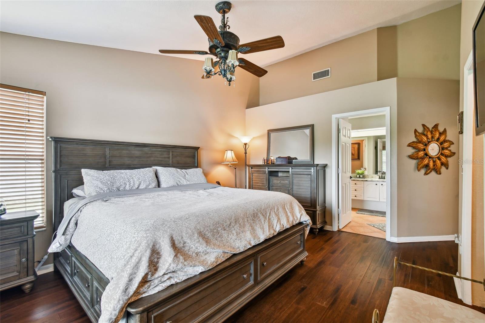 HUNTERS GREEN PRCL 17B PH 1B/ - Residential Lease