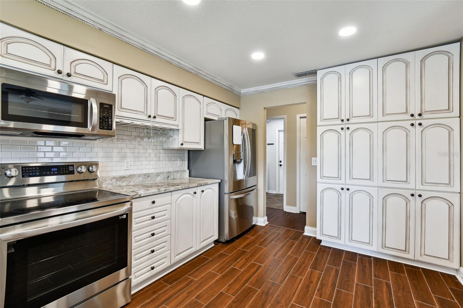 HUNTERS GREEN PRCL 17B PH 1B/ - Residential Lease