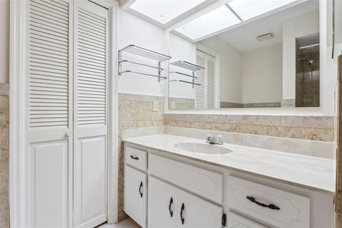 Tiny photo for 9729 Wedgewood Lane, Leesburg, FL 34788 (MLS # G5106017)