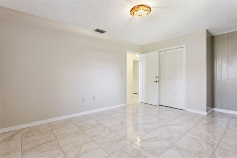 Tiny photo for 9729 Wedgewood Lane, Leesburg, FL 34788 (MLS # G5106017)