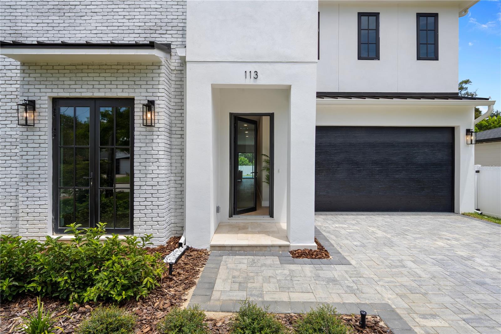 113 W EVANS STREET