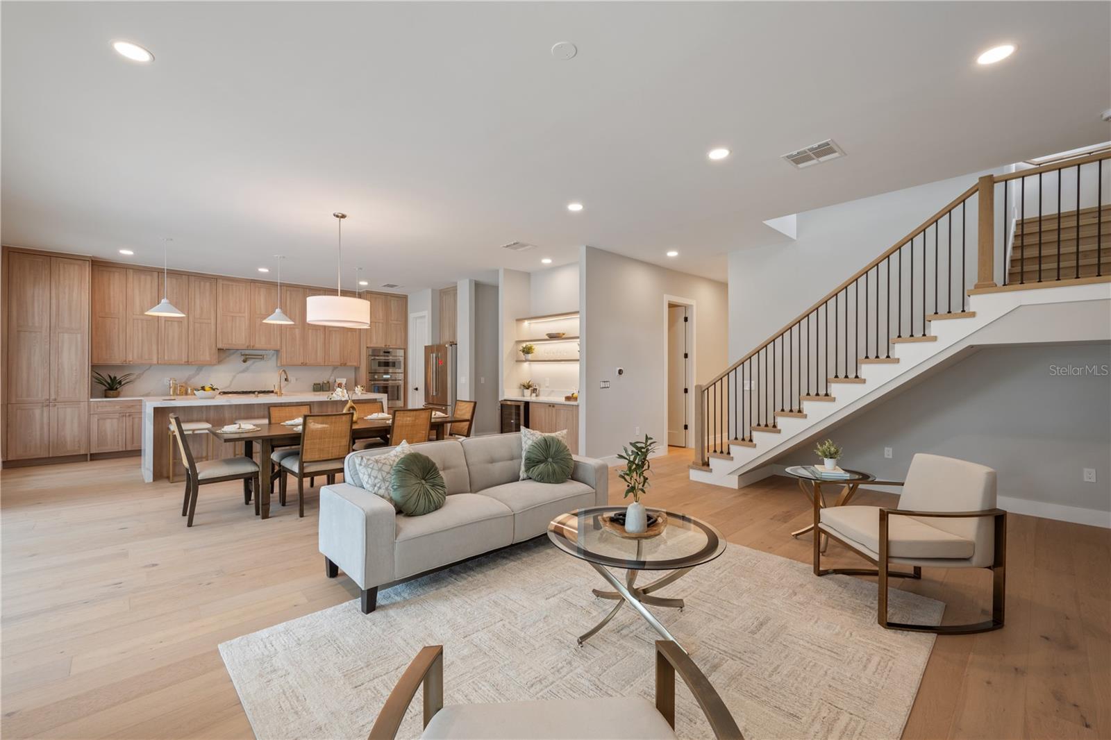 113 W EVANS STREET