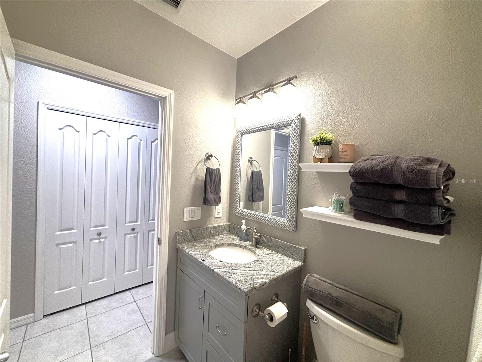 FOUNTAIN VIEW VILLAS - Residential Lease