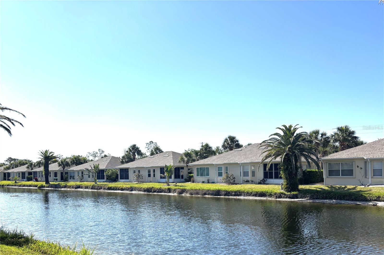 FOUNTAIN VIEW VILLAS - Residential Lease