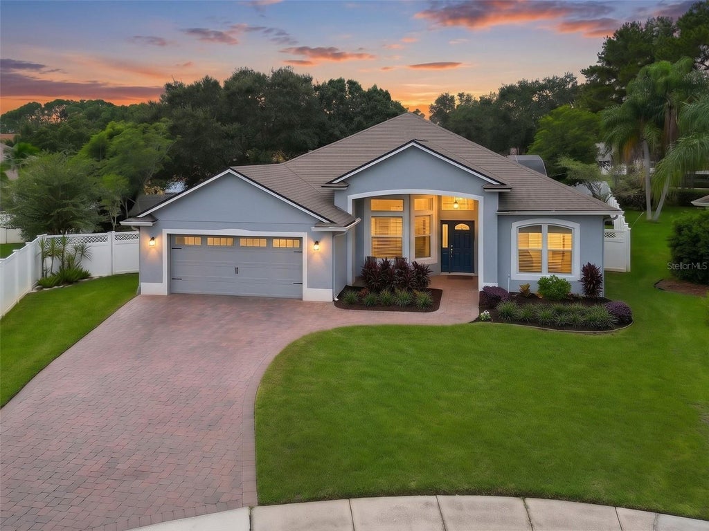 Photo of 844 Golden Pond Court, Orlando, FL 32828 (MLS # O6447833)