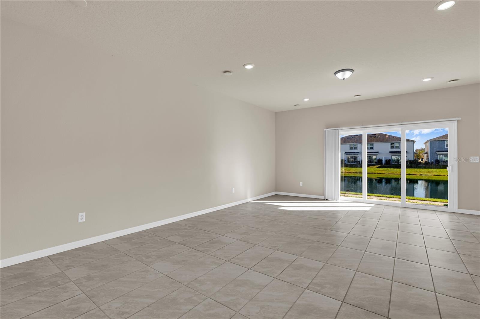 CYPRESS CAY - Residential Lease