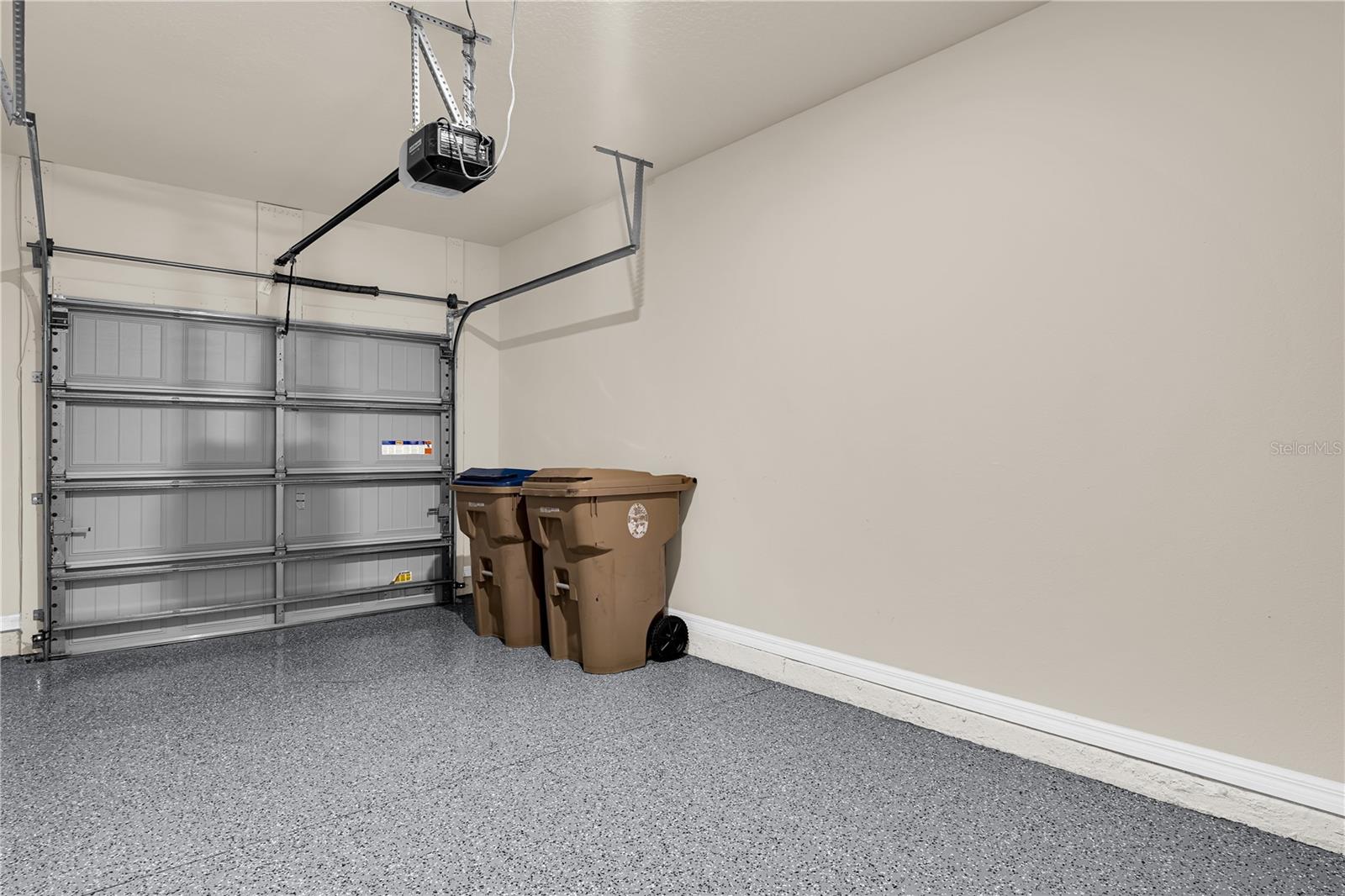 CYPRESS CAY - Residential Lease