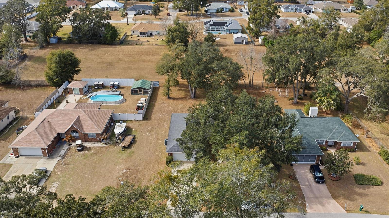 KINGS COURT - Residential