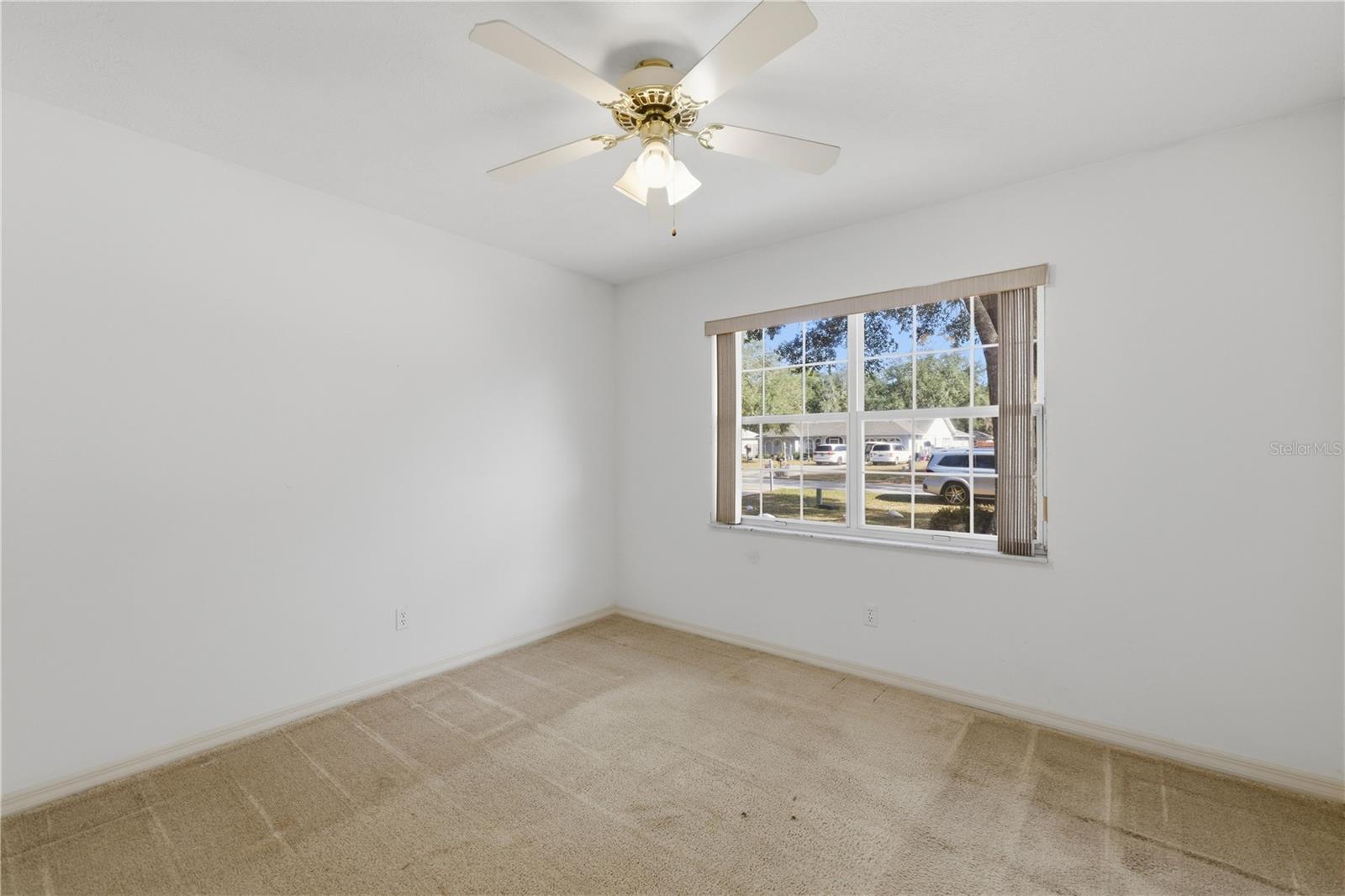 KINGS COURT - Residential