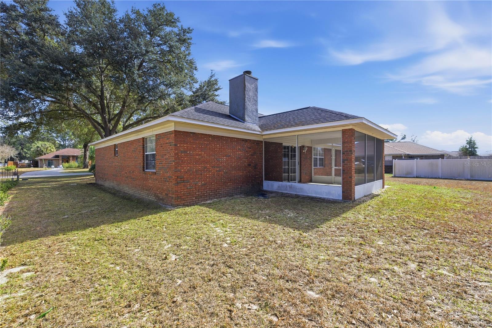 KINGS COURT - Residential