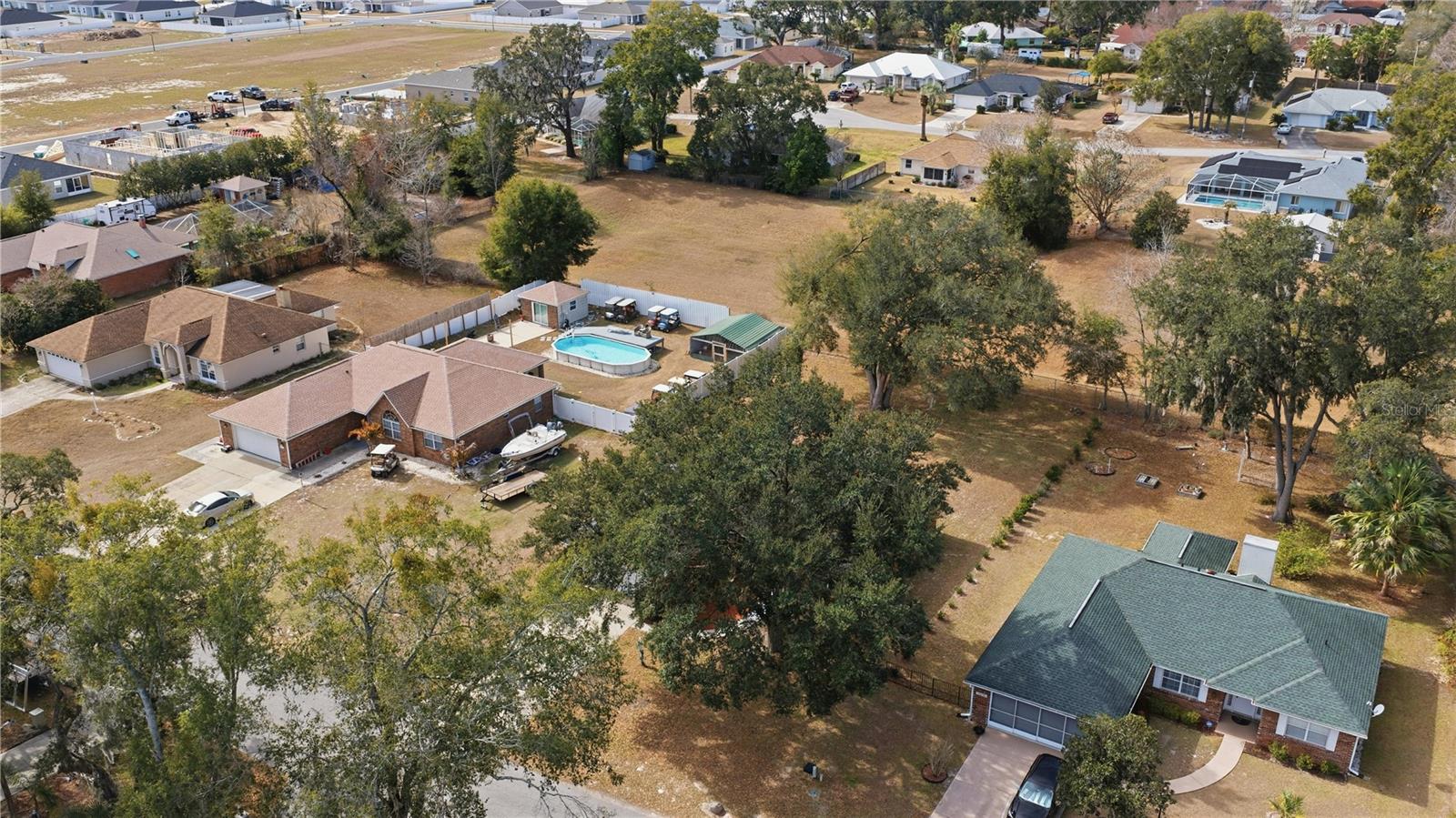 KINGS COURT - Residential