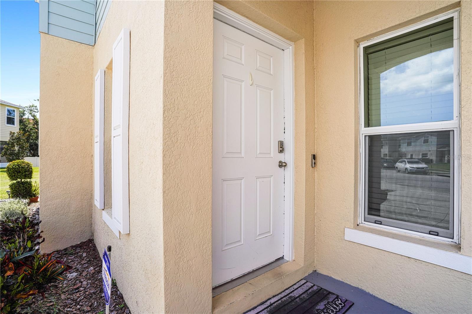 4863 CORAL CASTLE DRIVE